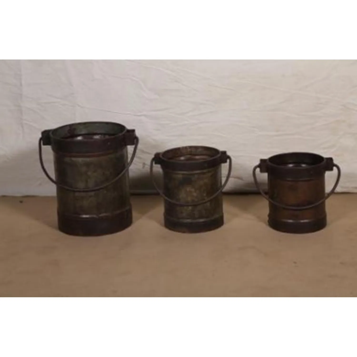 Set of 3 Antique Iron Robust Floor Standing Tubs Planter